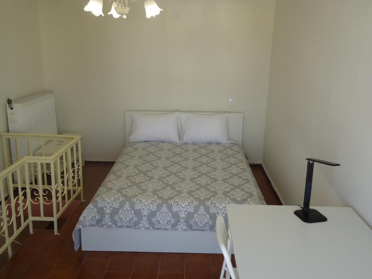 Original House Apartment Larissa Exterior photo